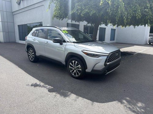 2025 Toyota Corolla Cross XLE 4WD (Natl)