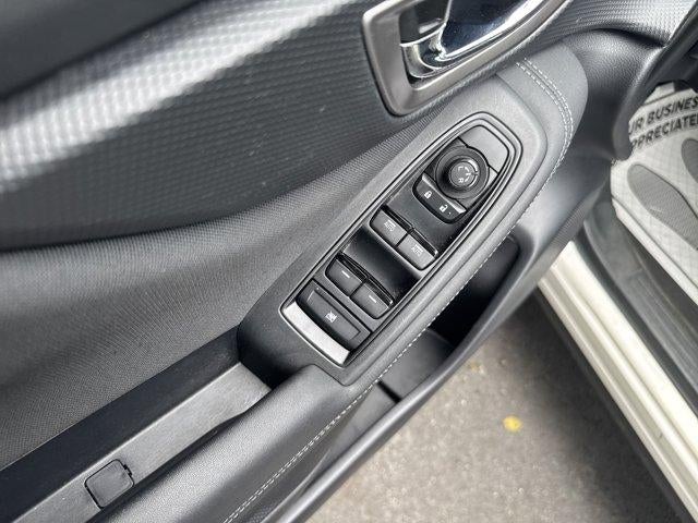 2022 Subaru Forester Premium CVT