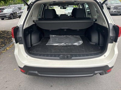2022 Subaru Forester Premium CVT