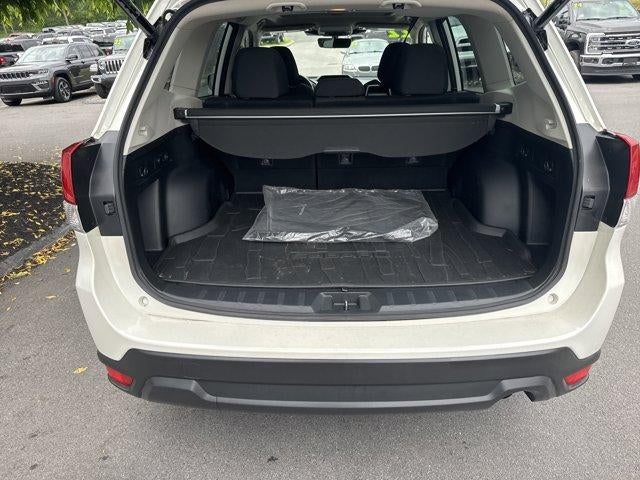 2022 Subaru Forester Premium CVT