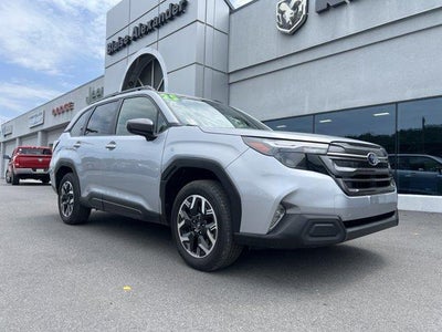 2025 Subaru Forester Premium AWD