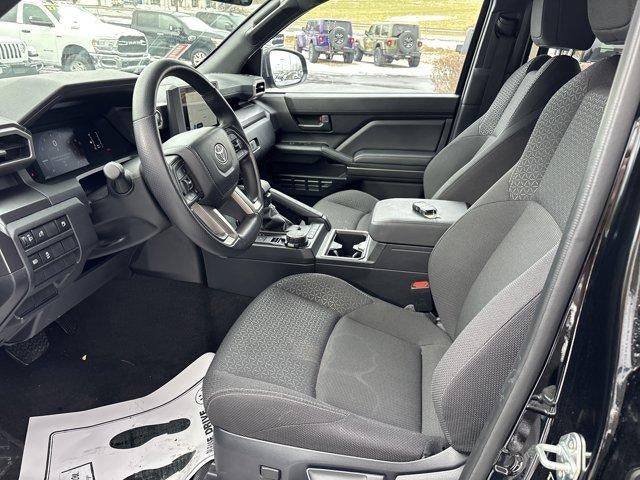 2025 Toyota 4Runner SR5 4WD (GS)