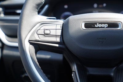 2025 Jeep Grand Cherokee Altitude X 4x4