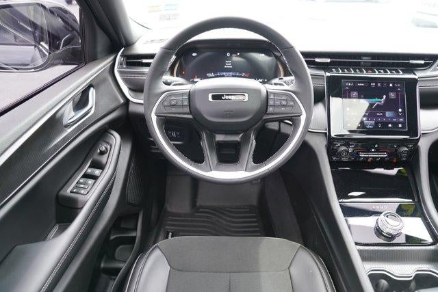 2025 Jeep Grand Cherokee Altitude X 4x4
