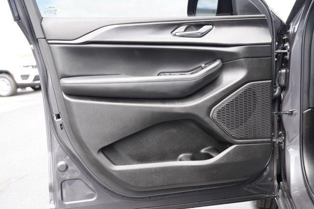 2025 Jeep Grand Cherokee Altitude X 4x4