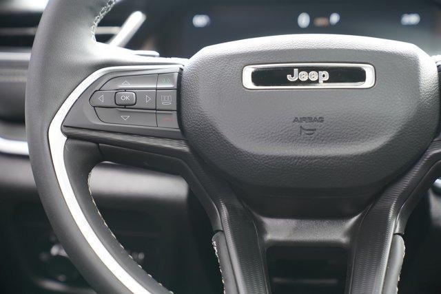 2025 Jeep Grand Cherokee Altitude X 4x4