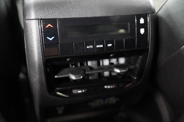 2024 Jeep Grand Cherokee L Altitude 4x4