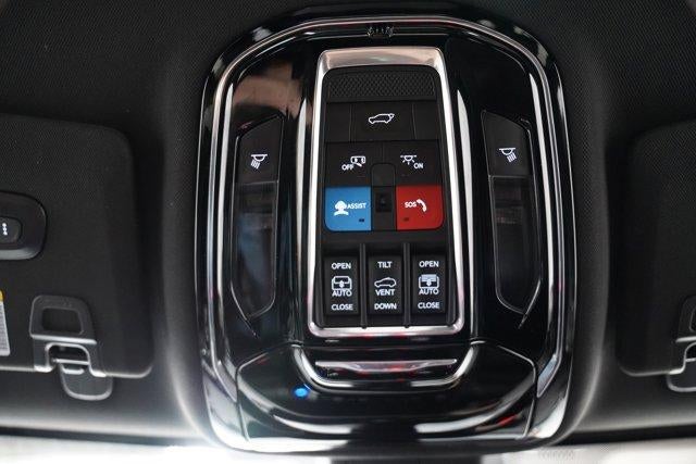 2023 Jeep Grand Cherokee 4xe Overland 4x4