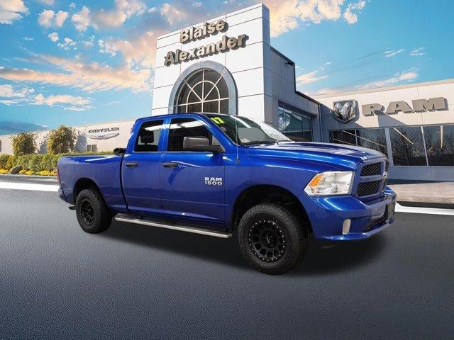 2017 RAM 1500 Express 4x4 Quad Cab 6'4" Box