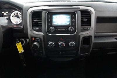 2017 RAM 1500 Express 4x4 Quad Cab 6'4" Box