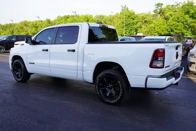 2023 RAM 1500 Big Horn 4x4 Crew Cab 5'7" Box