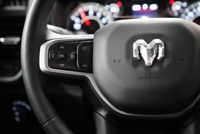 2025 RAM 1500 Big Horn 4x4 Crew Cab 5'7" Box