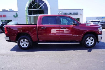 2025 RAM 1500 Big Horn 4x4 Crew Cab 5'7" Box