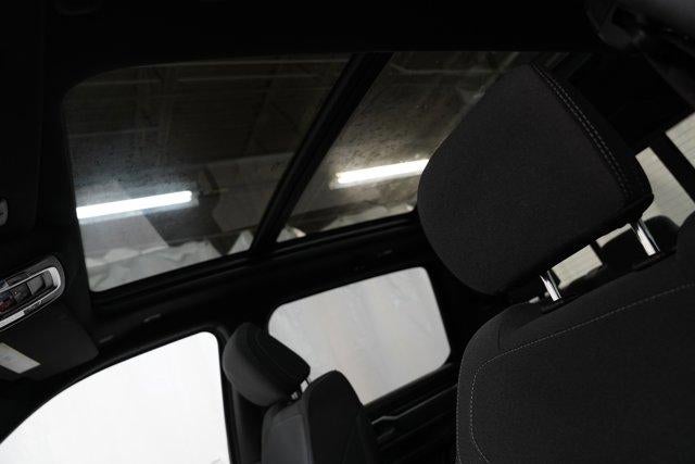 2022 RAM 1500 Big Horn 4x4 Crew Cab 5'7" Box