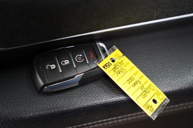 2022 RAM 1500 Big Horn 4x4 Crew Cab 5'7" Box