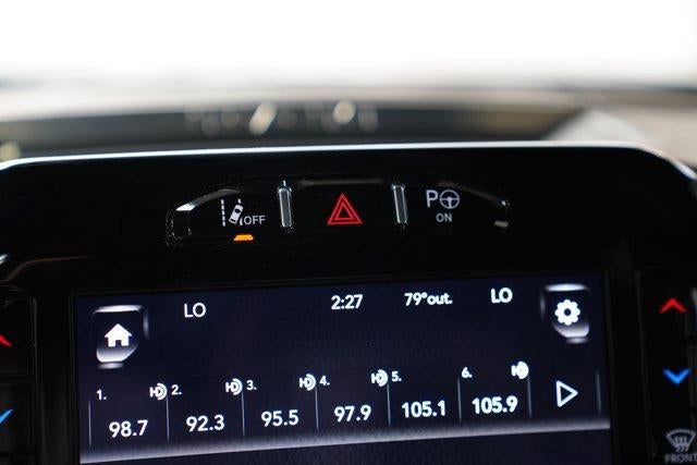 2019 RAM 1500 Limited 4x4 Crew Cab 5'7" Box