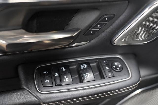 2019 RAM 1500 Limited 4x4 Crew Cab 5'7" Box