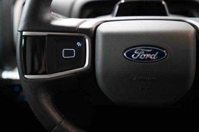 2025 Ford Expedition Active 4x4