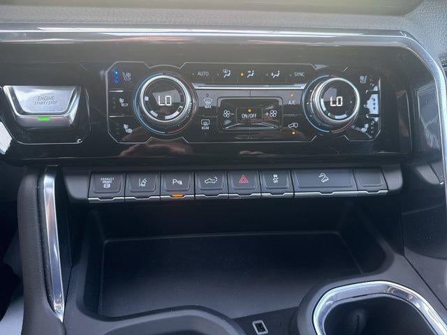 2024 GMC Sierra 2500 HD Crew Cab Standard Box 4-Wheel Drive Denali