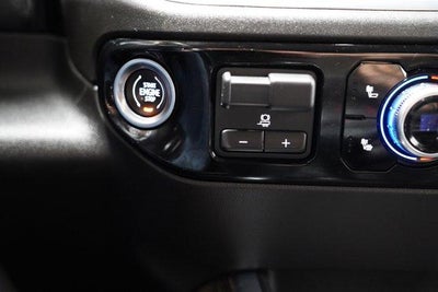 2023 GMC Sierra 1500 Crew Cab Standard Box 4-Wheel Drive Elevation