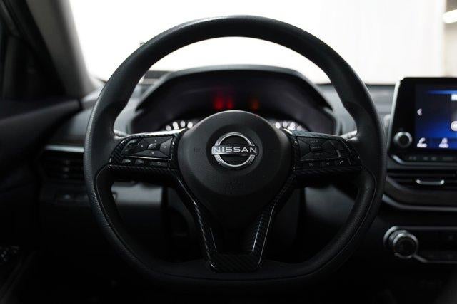 2023 Nissan Altima 2.5 SV AWD Sedan