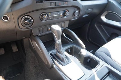 2024 Nissan Frontier Crew Cab 4x4 SV