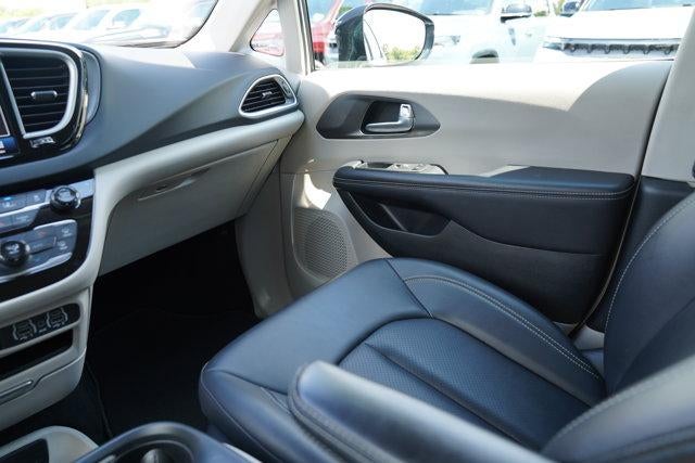 2024 Chrysler Pacifica Touring L FWD