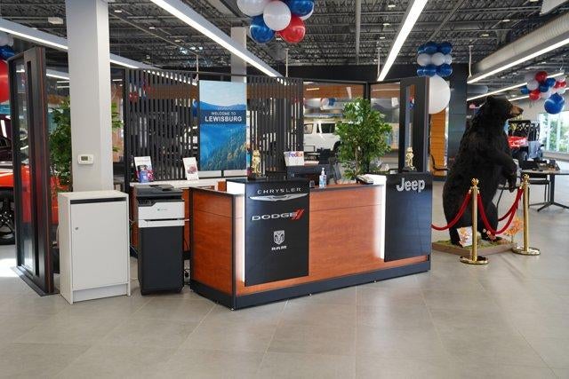 2026 Chrysler Pacifica Select FWD