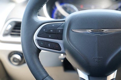 2024 Chrysler Pacifica Touring L FWD