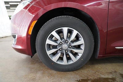 2020 Chrysler Pacifica Touring L Plus FWD