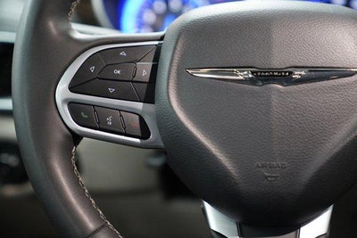 2024 Chrysler Pacifica Limited FWD