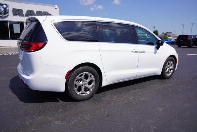 2024 Chrysler Pacifica Limited FWD