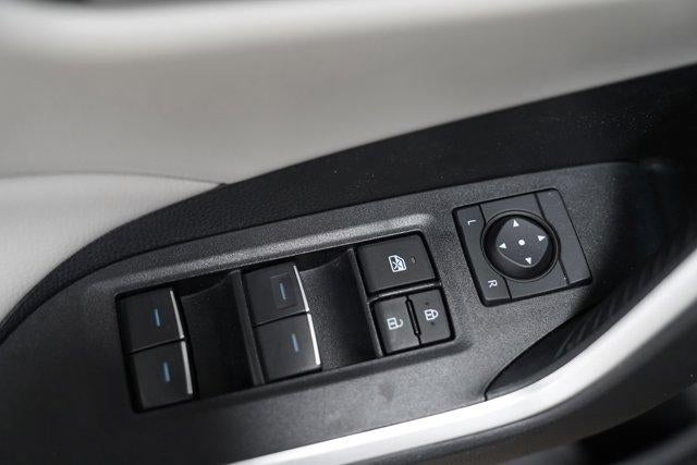 2025 Toyota RAV4 XLE AWD (Natl)