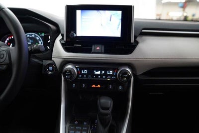 2025 Toyota RAV4 XLE AWD (Natl)