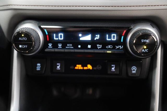 2025 Toyota RAV4 XLE AWD (Natl)