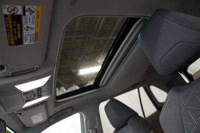 2025 Toyota RAV4 XLE AWD (Natl)
