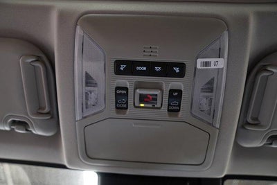 2025 Toyota RAV4 XLE AWD (Natl)