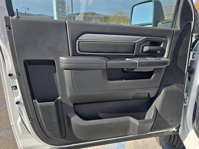 2024 RAM 3500 Tradesman 4x4 Reg Cab 8' Box