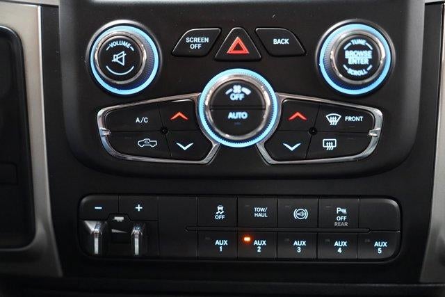 2018 RAM 2500 SLT 4x4 Crew Cab 8' Box