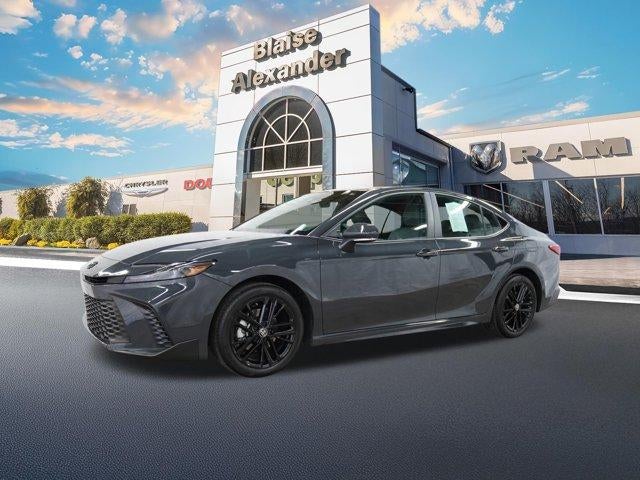 2026 Toyota Camry SE AWD (Natl)