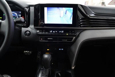 2026 Toyota Camry SE AWD (Natl)