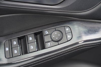 2025 Nissan Rogue AWD SV