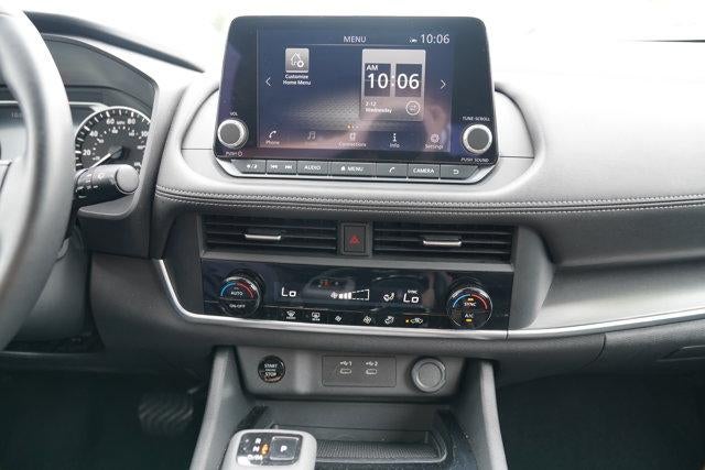 2025 Nissan Rogue AWD SV