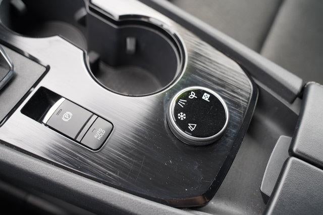 2025 Nissan Rogue AWD SV