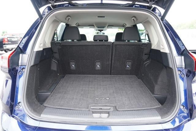 2025 Nissan Rogue AWD SV