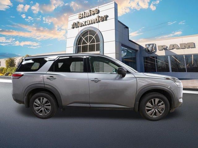 2025 Nissan Pathfinder S 2WD