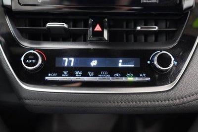 2022 Toyota Corolla SE Nightshade CVT (Natl)