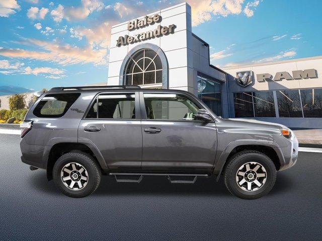 2023 Toyota 4Runner TRD Off Road Premium 4WD (Natl)
