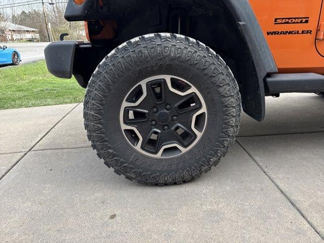 2012 Jeep Wrangler 4WD 2dr Sport