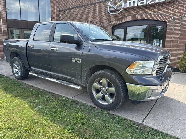 2017 RAM 1500 Big Horn 4x4 Crew Cab 5'7" Box